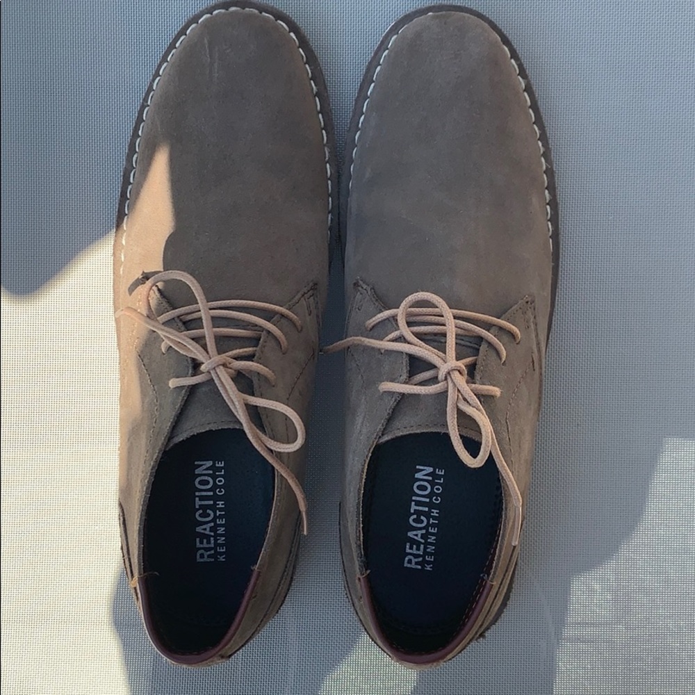 Reaction Kenneth Cole chukka boots